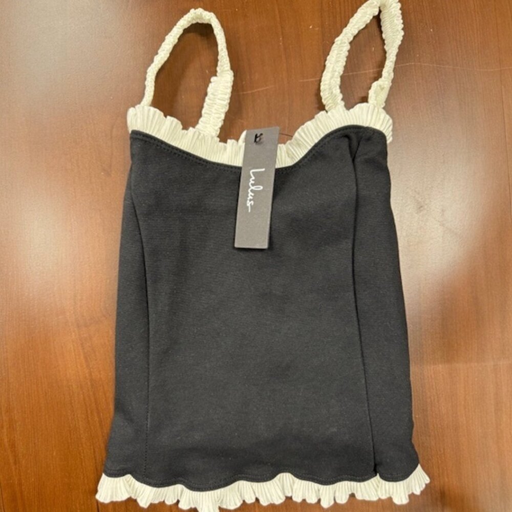 Lulus Coquette Charisma Black and White Ruffled Tie-Back Crop Top NWT - Picture 5 of 8